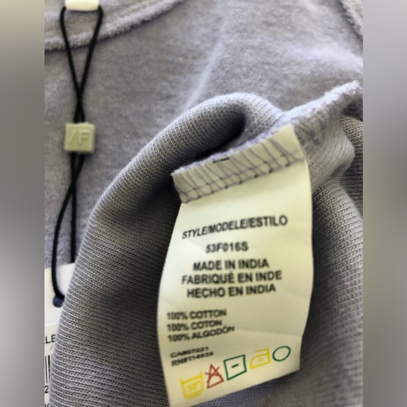 NWT SELECTED FEMME CROPPED SLEEVELESS TOP IN WASHED PURPLE - Picture 8 of 11